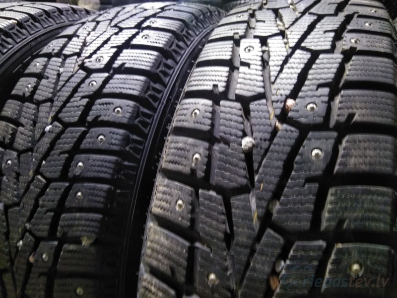 Ziemas riepas / Зимние покрышки Ar radzem / С шипами 95T