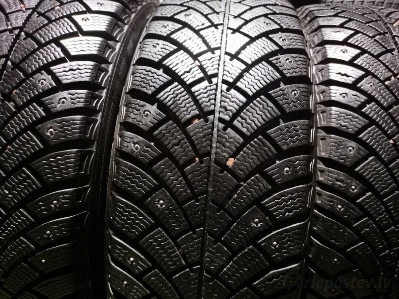 BFGoodrich G-Force Stud 95Q