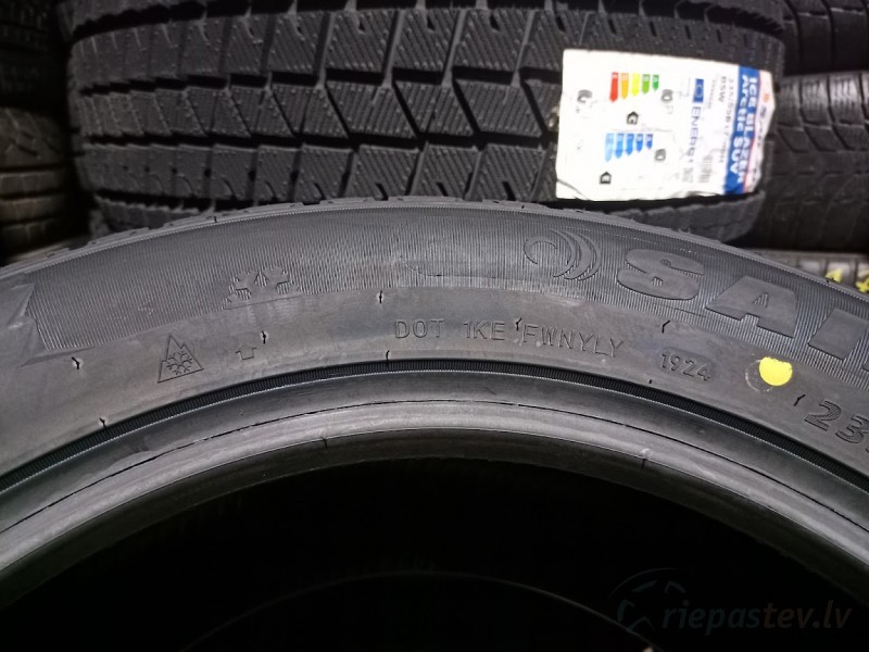 Sailun Ice Blazer Arctic Suv 99H