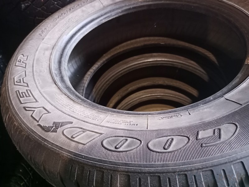 Good Year Wrangler HP 107H