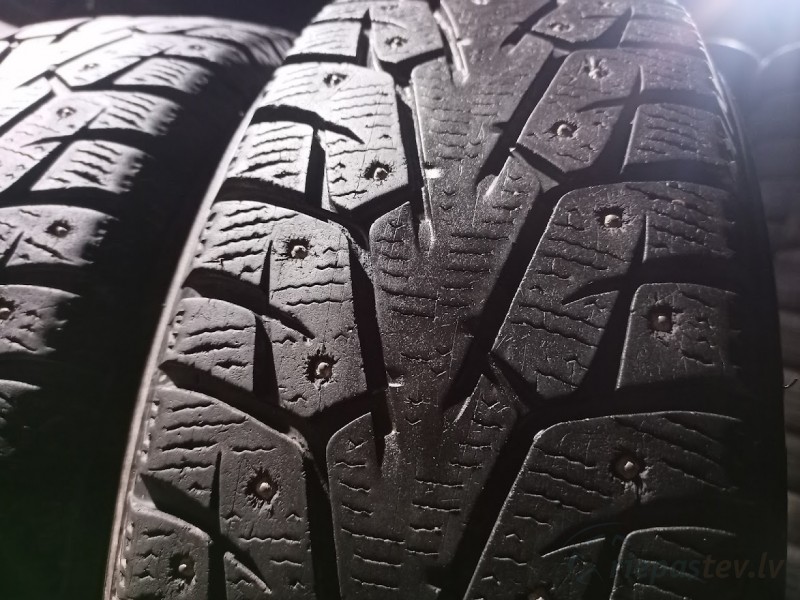 Yokohama Ice Guard Stud 96T