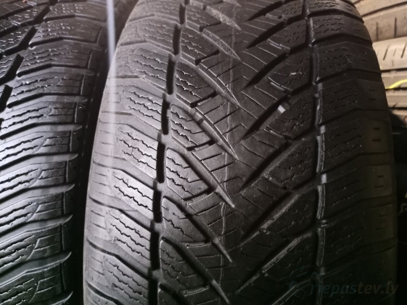 Good Year Ultra Grip RSC 94H