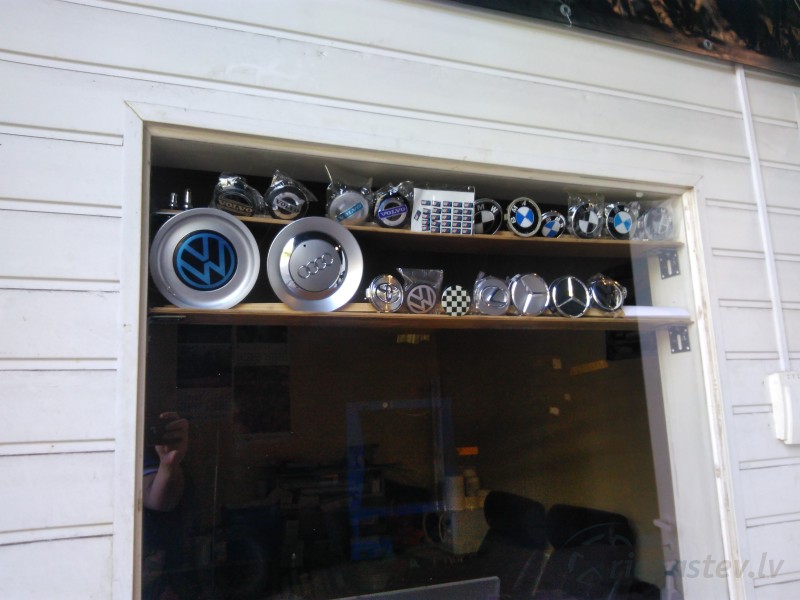 Volkswagen DISKU VIDIŅI 70mm 