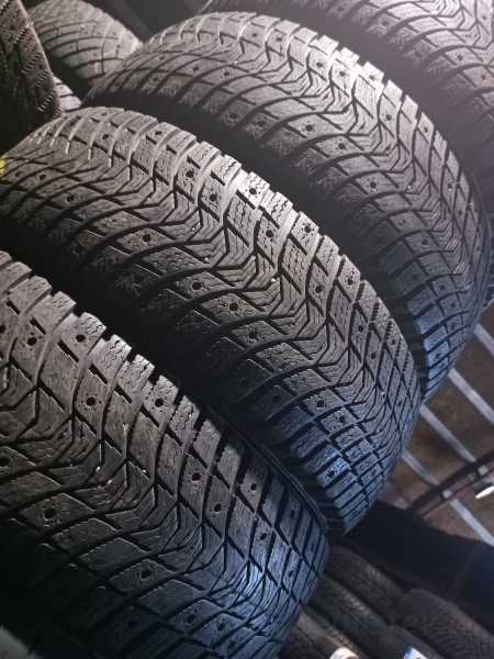 Michelin X-Ice North 3  