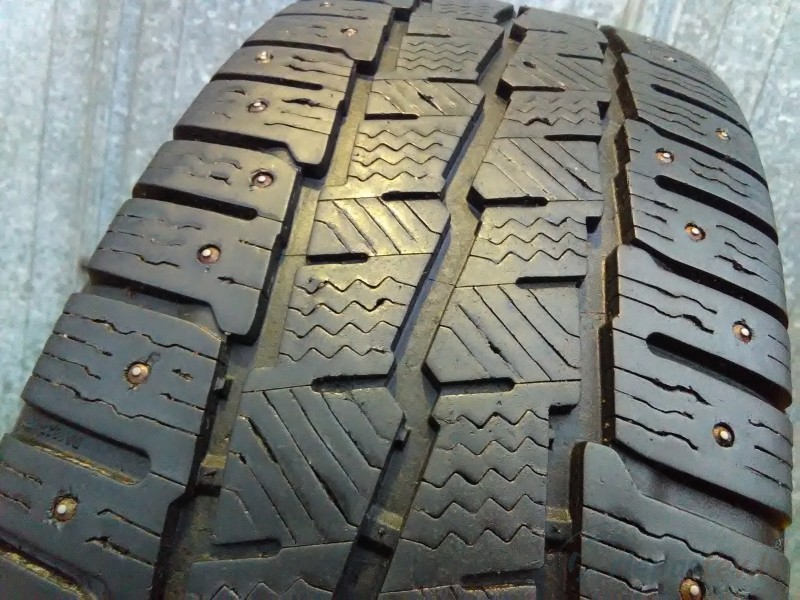 Michelin Agilis X-Ice North 109R