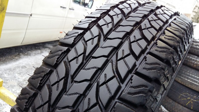 Yokohama Geolandar A/T-S G-012 108T