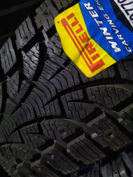 Pirelli Winter Carving Edge 
