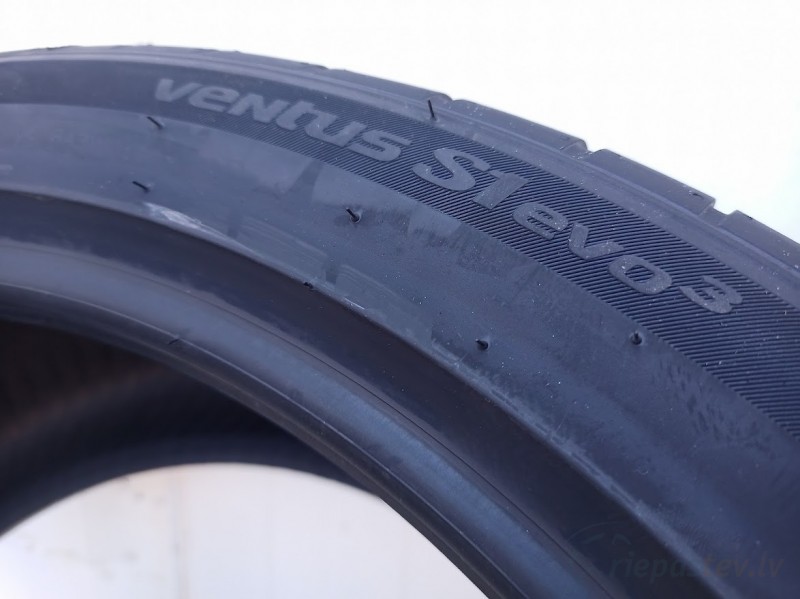 Hankook Ventus S1 Evo 3 
