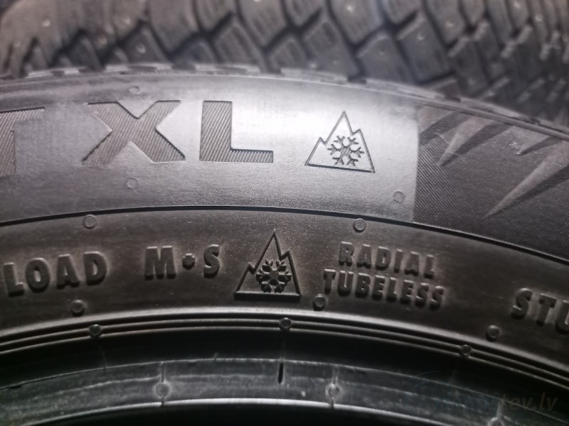 Continental Ice Contact 2 SuV 99T