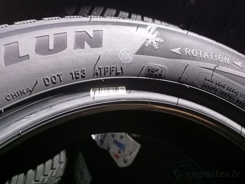 Sailun Ice Blazer Alpine+ 84T