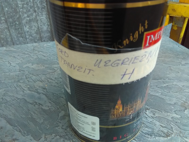 Uzgrieznis Ford Tranzit 