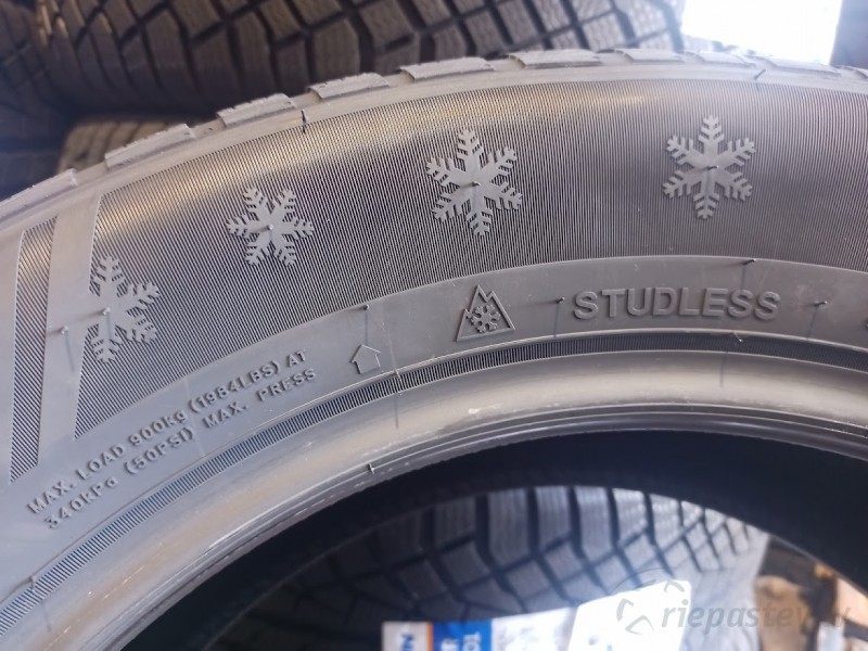 Sailun Ice Blazer Alpine Evo 1 104H