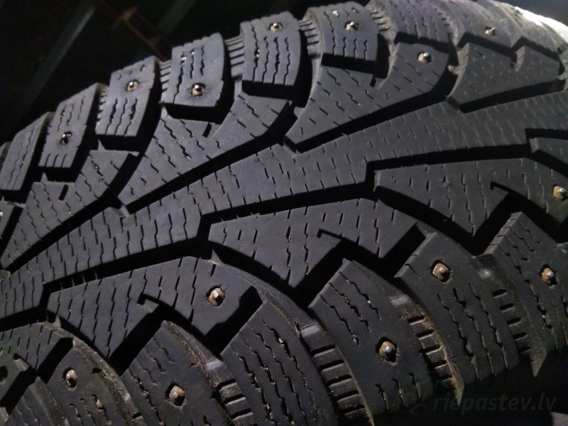 Nokian Hakkapeliitta 5 Suv 103T