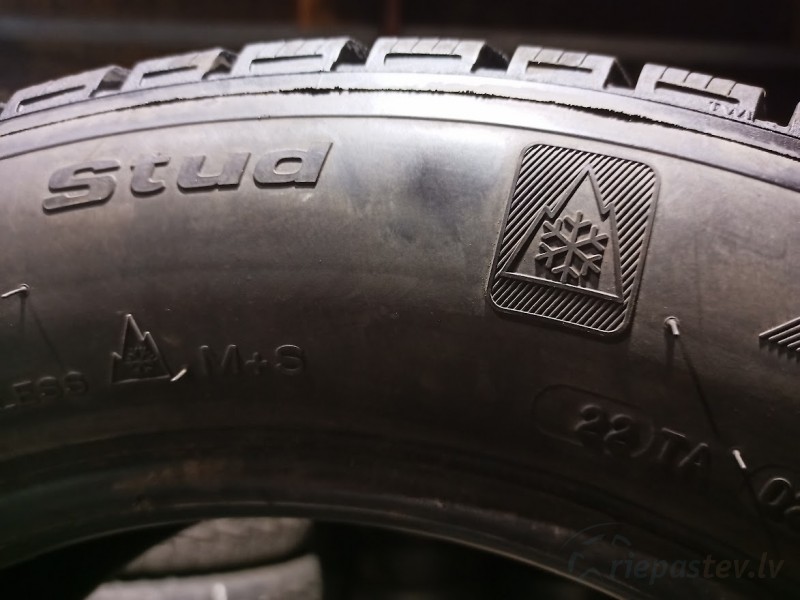 BFGoodrich G-Force Stud 95Q