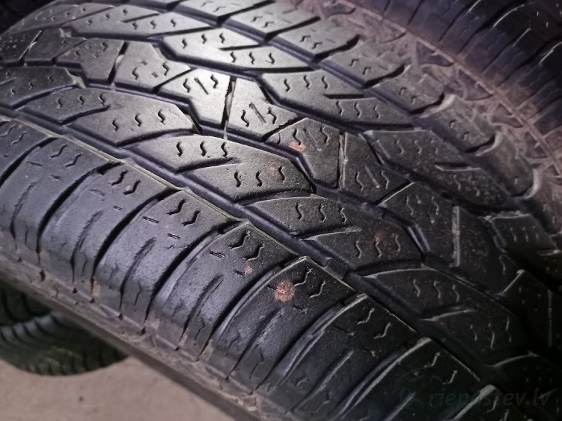 Maxxis Bravo A/T 110H