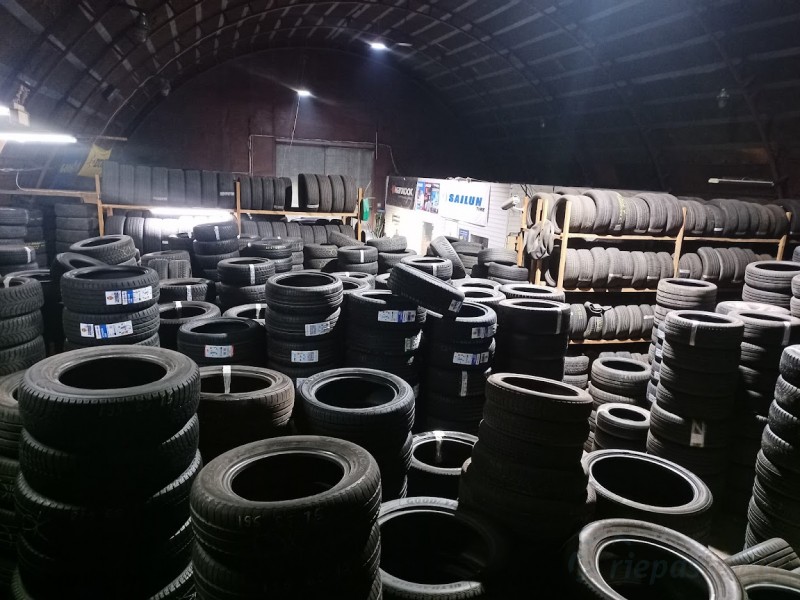 Riepu noliktava  - riepu / disku serviss 