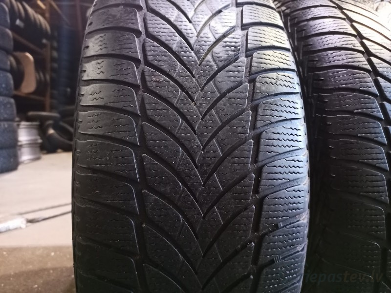 Good Year Ultra Grip Ice 2 103T