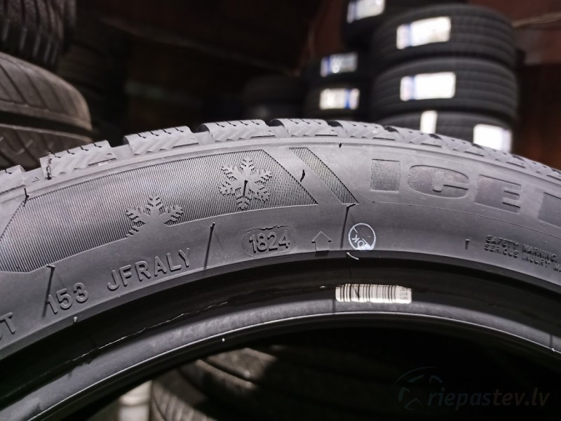 Sailun Ice Blazer Alpine Evo 1 102W