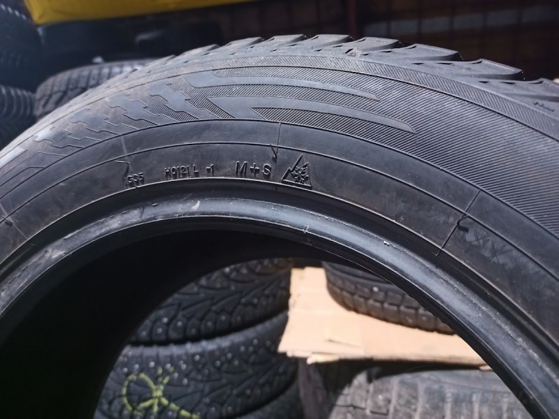 Yokohama Ice Guard IG35 96T