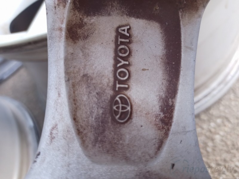 Toyota lietie diski 