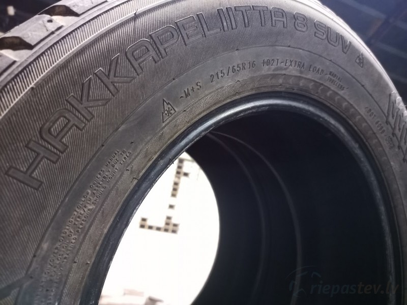 Nokian Hakkapeliitta 8 SuV 102T