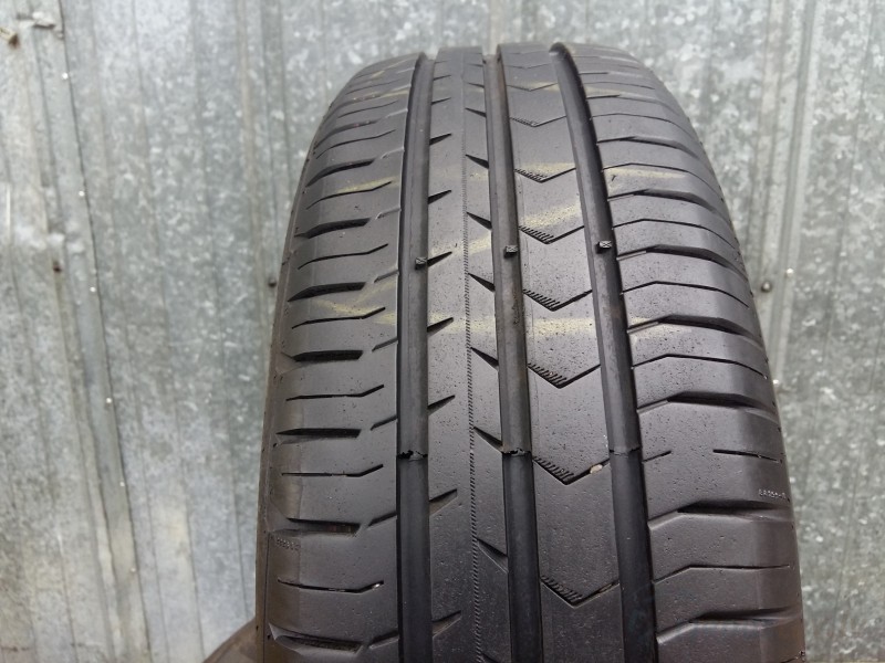 Continental Premium Contact 5 88H