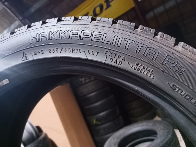Nokian Hakkapeliitta R3 99T
