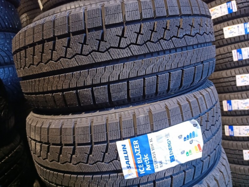 Sailun Ice Blazer Arctic 95H