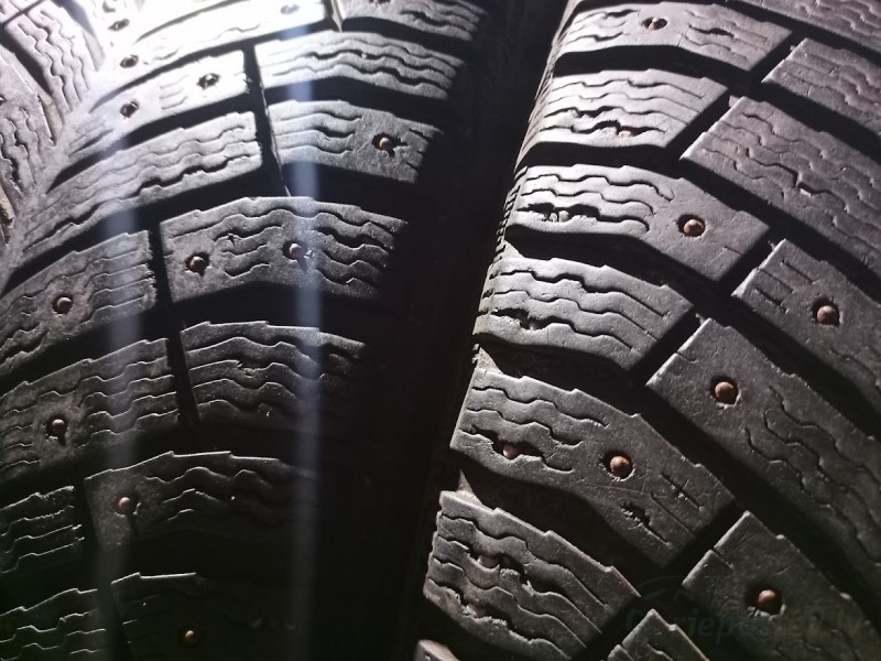 Michelin X-Ice North 4 99T