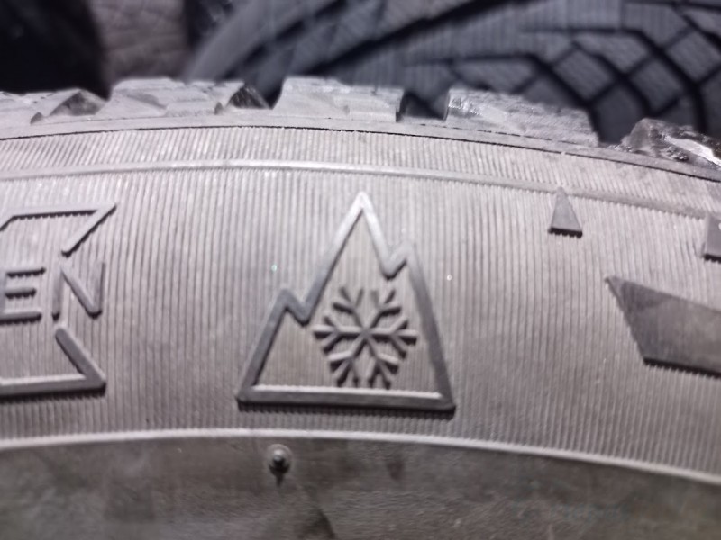 Michelin X-Ice 3 94H