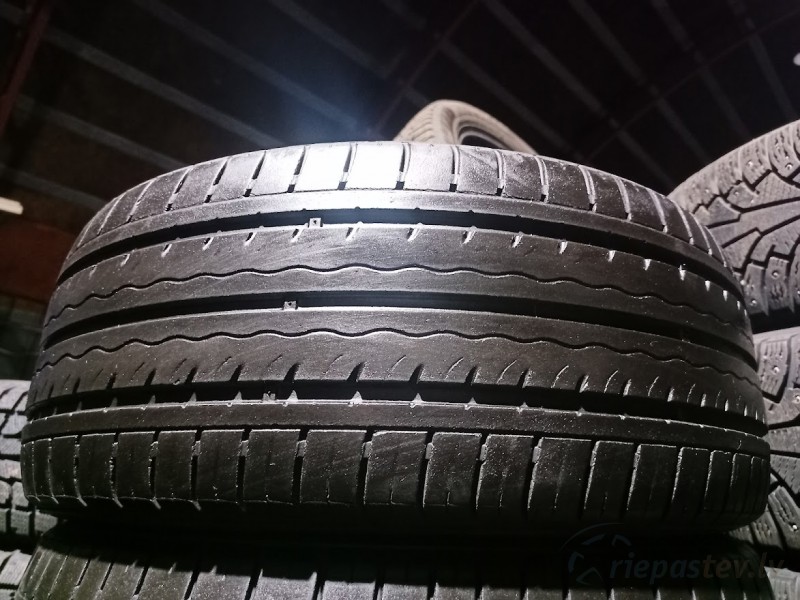 Kumho Solus KH17 84H