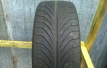 Kumho Ecsta Supra 712 88W