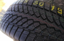Bridgestone Blizzak LM-80 107V