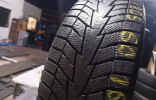 Hankook Winter I'Cept IZ2 96T