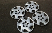 Mazda dekorativie diski 