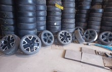 Bridgestone Dueler H/P Sport 102W