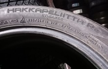 Nokian Hakkapeliitta R2 94R