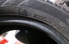 Hankook Winter I'Cept IZ 84T