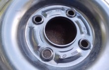 Ford rezerves ritenis  